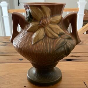Roseville | 1944 Clematis Brown Pottery Vase #188-6
